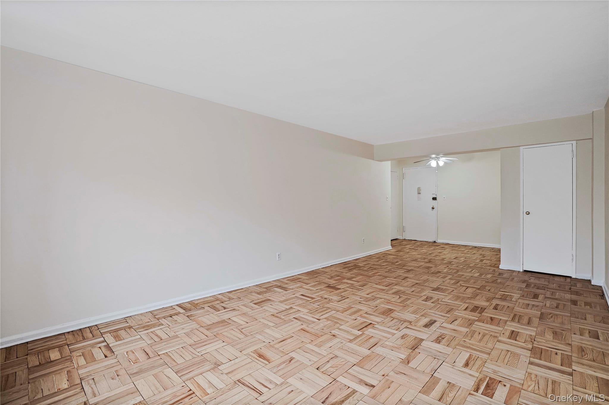 #7 photo, 151-31 88th Street, קווינס Howard Beach , NY 11414