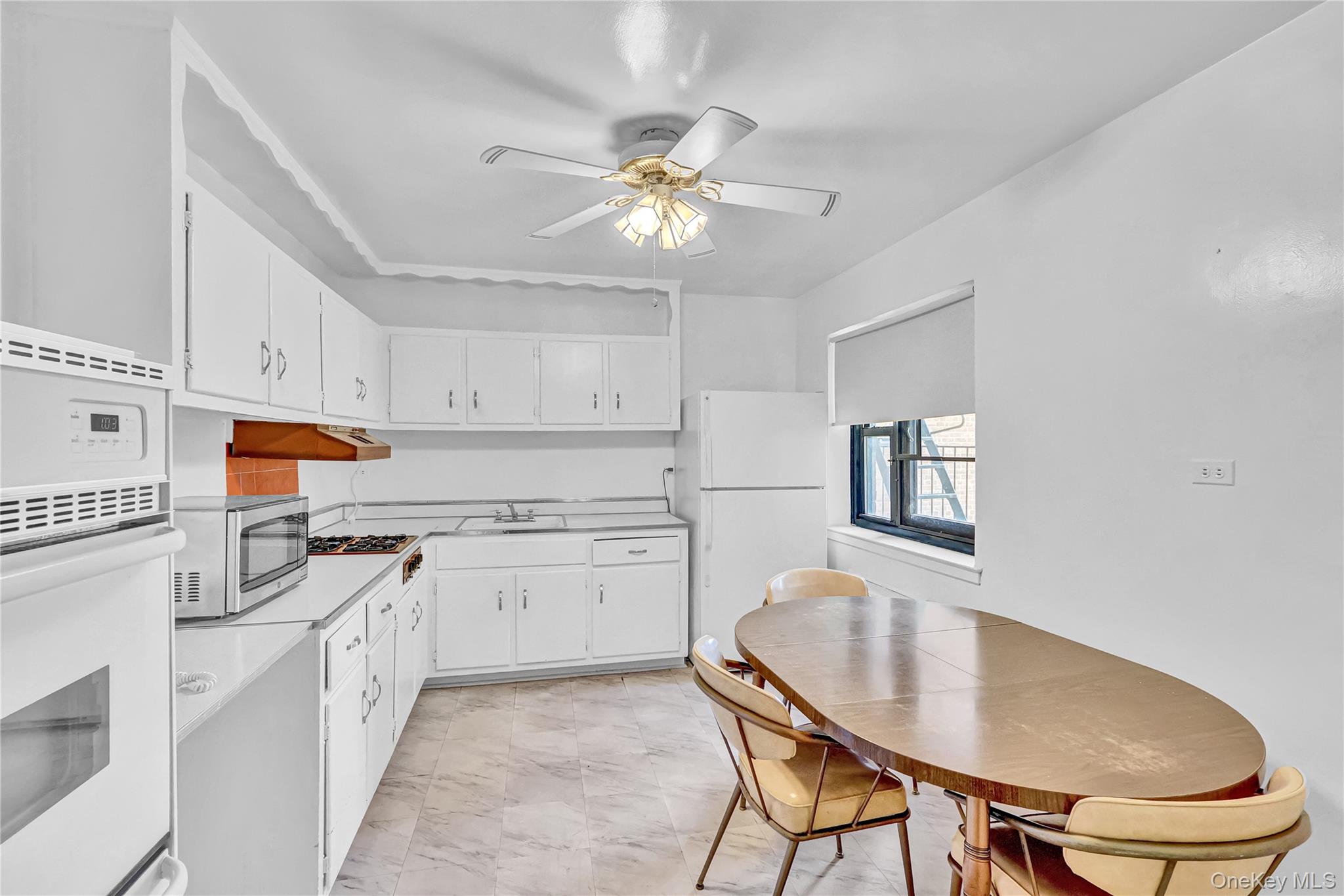 #10 photo, 31-70 138 Street, Куинс ‖ Flushing , NY 11354