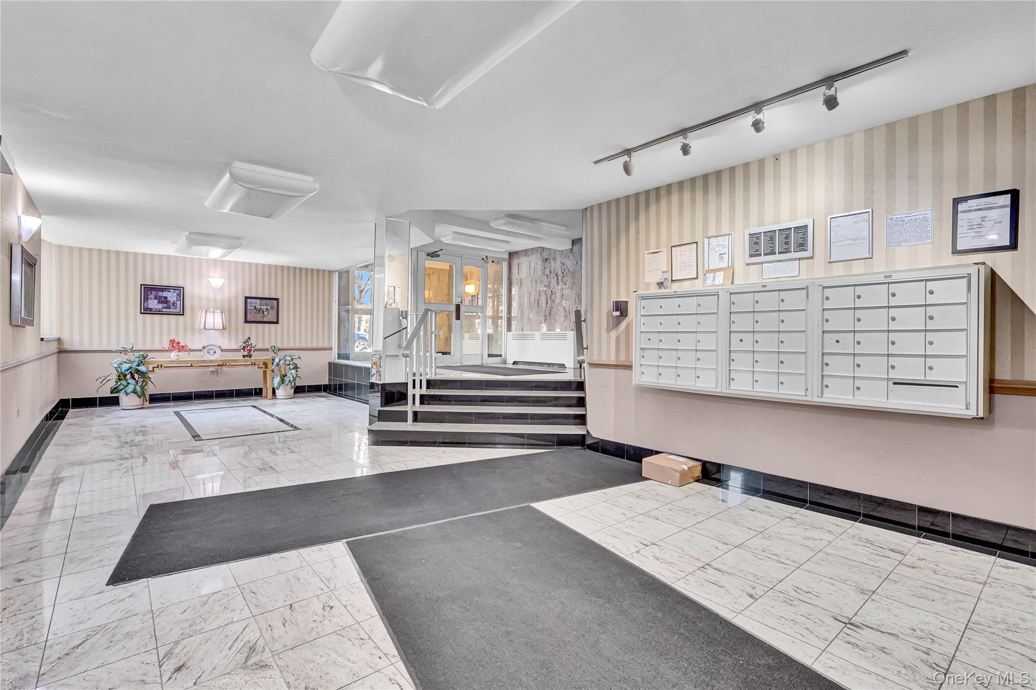 #18 photo, 31-70 138 Street, Куинс ‖ Flushing , NY 11354