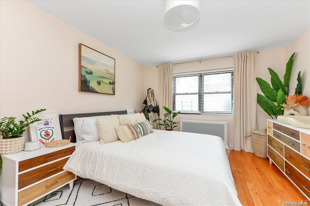 #15 photo, 144-11 77 Road, קווינס Kew Garden Hills , NY 11367