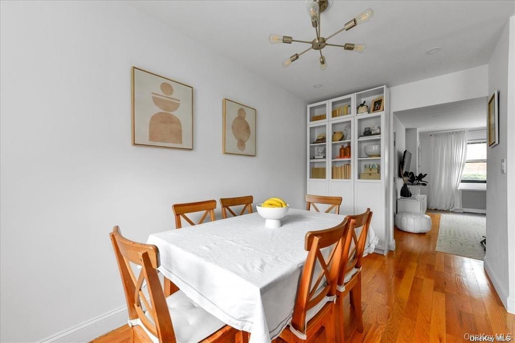 #7 photo, 144-11 77 Road, קווינס Kew Garden Hills , NY 11367