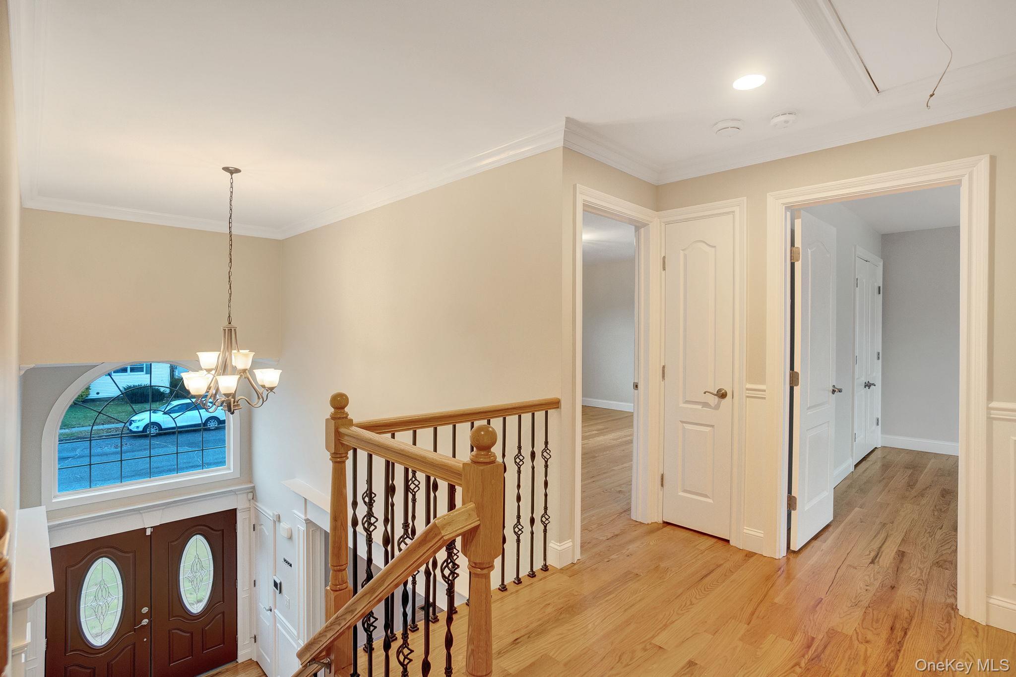 #18 photo, 134 10 th Street, हिक्सविले Hicksville , NY 11801