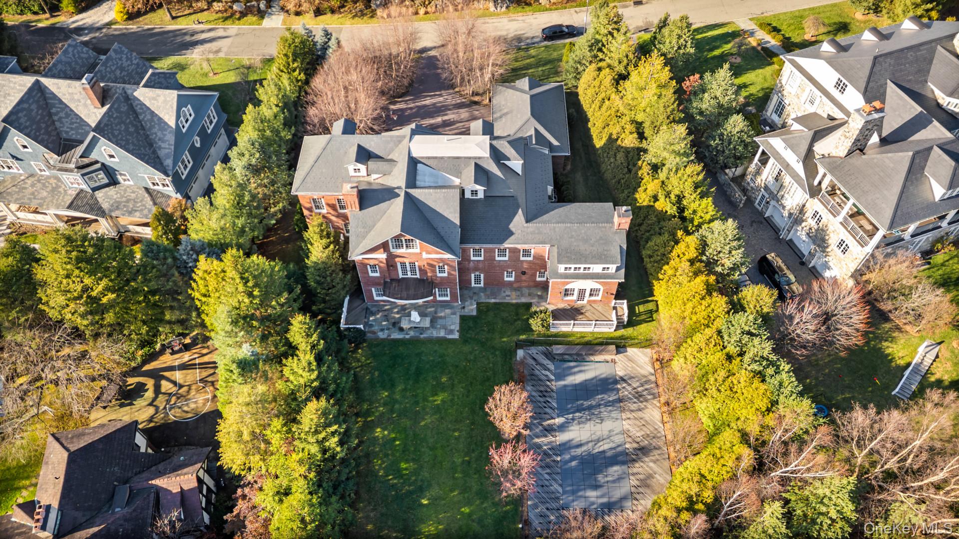 #9 photo, 5020 Grosvenor Avenue, Bronx , NY 10471