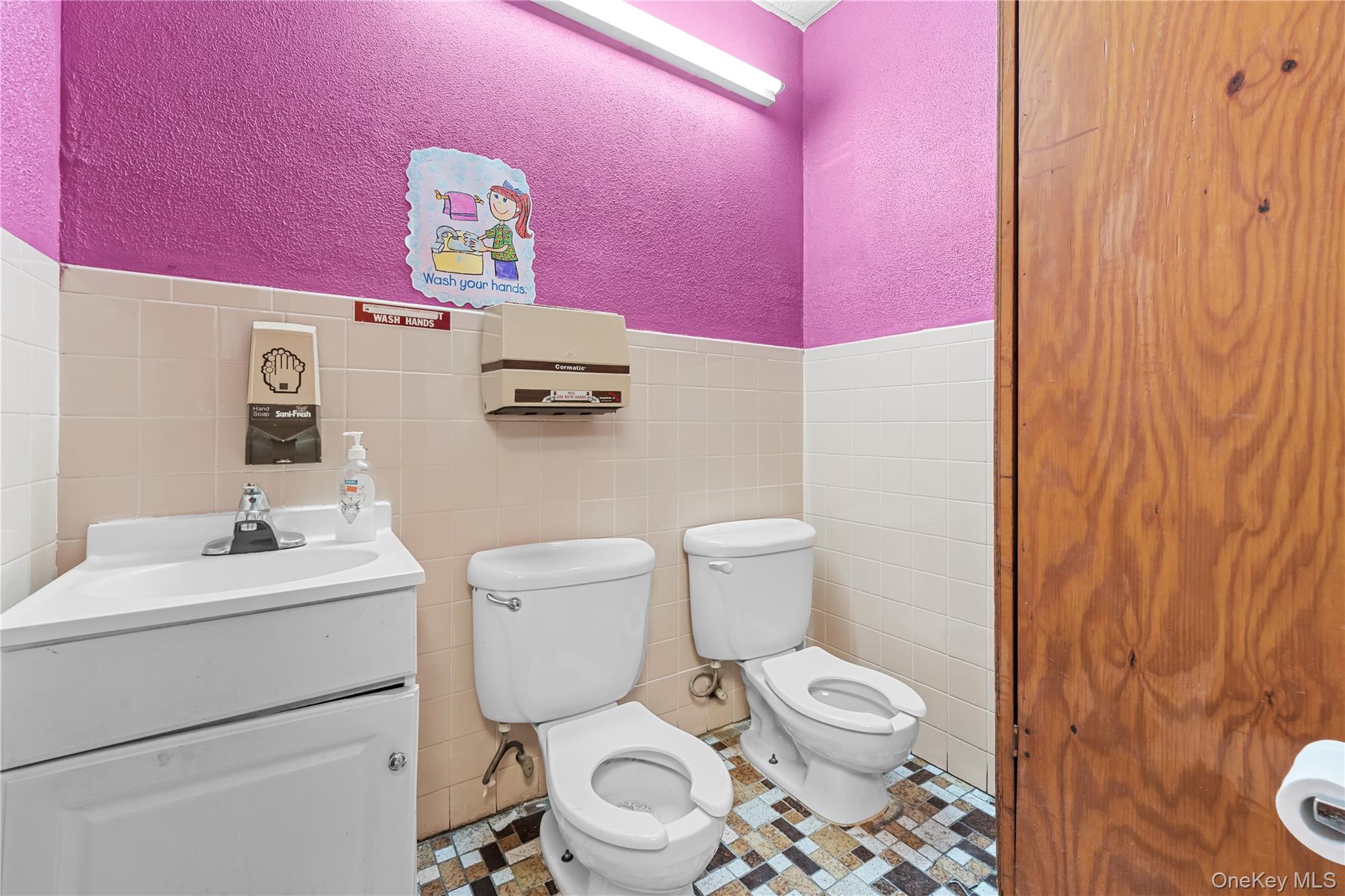 #18 photo, 5215 Church Avenue, Brooklyn , NY 11203