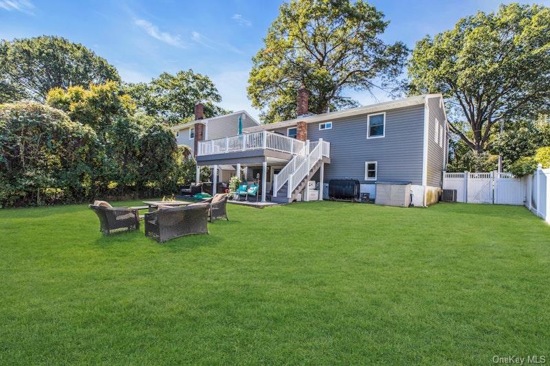 #17 photo, 3 Bayview Place, Locust Valley , NY 11560