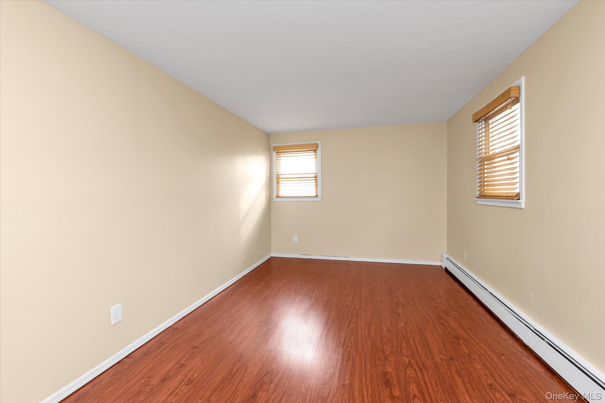 #12 photo, 13 7th Street, Bayville , NY 11709