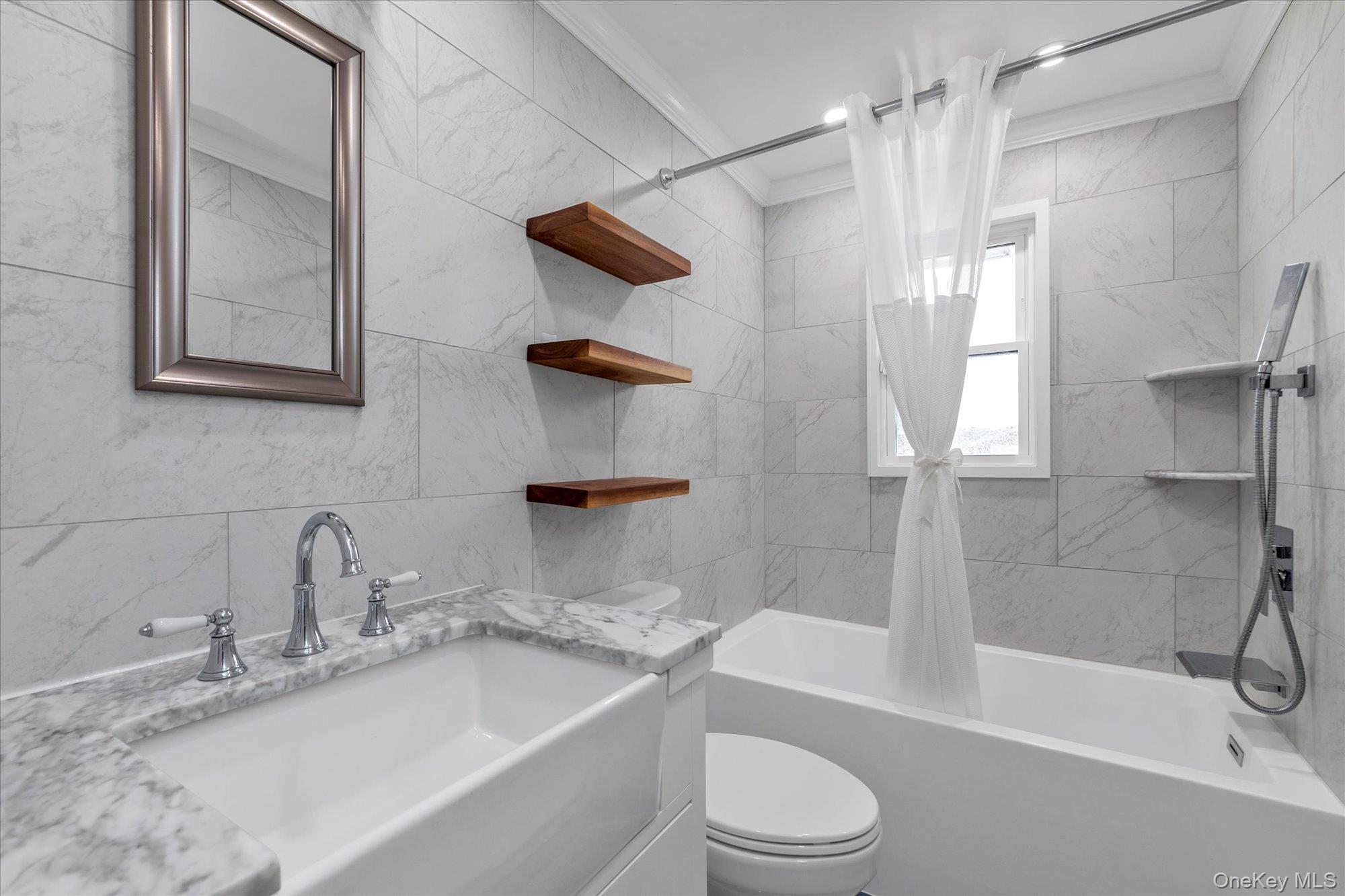 #14 photo, 13 7th Street, Bayville , NY 11709