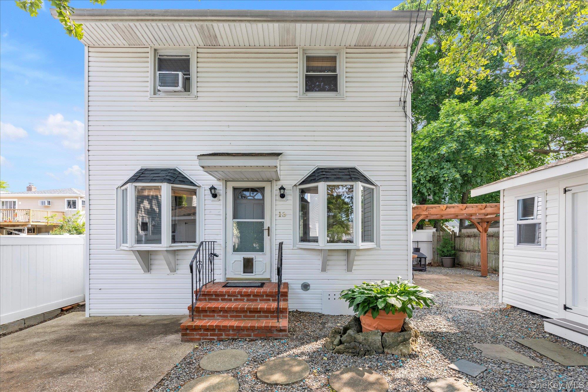 #2 photo, 13 7th Street, Bayville , NY 11709