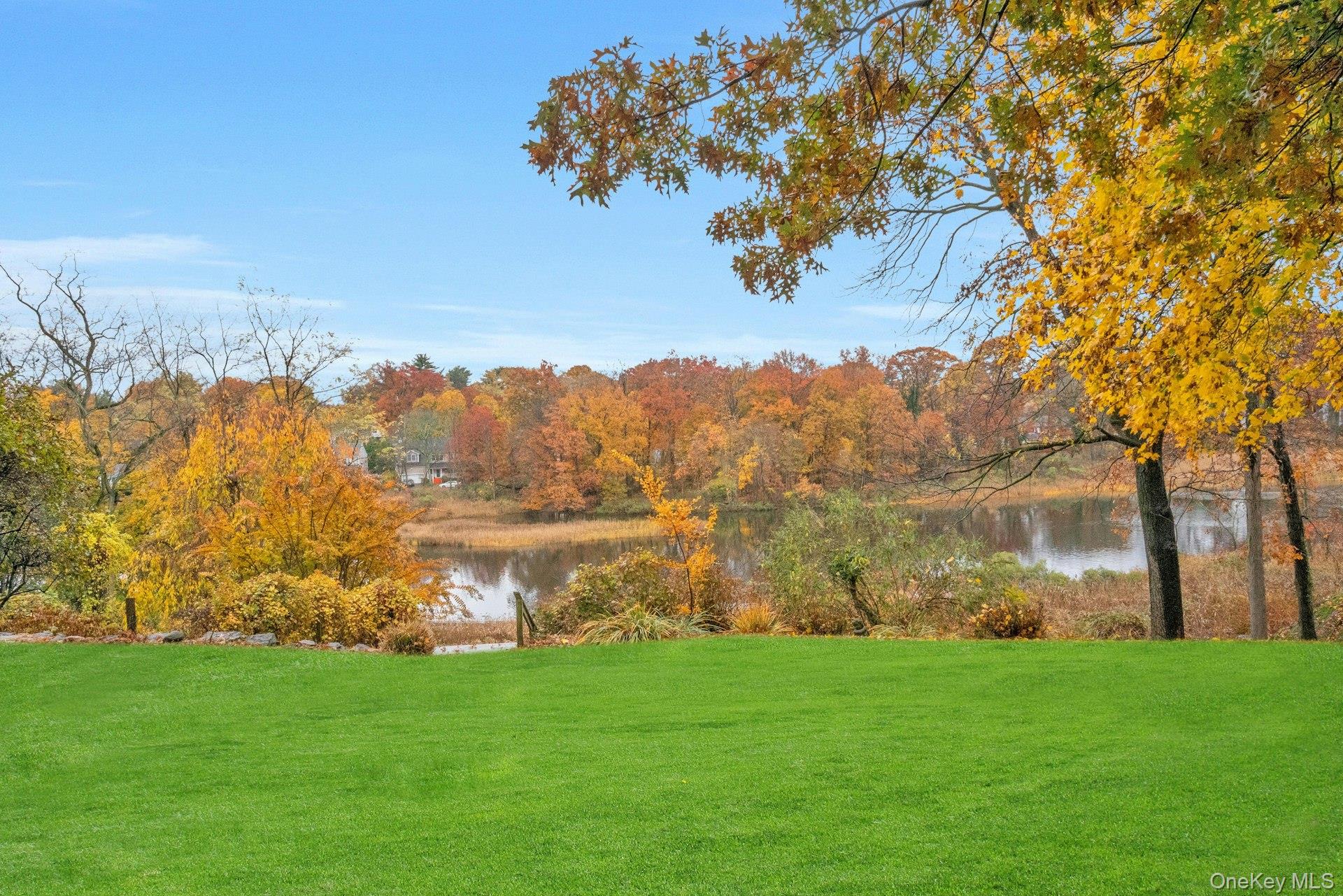 #2 photo, 733 Stuart Avenue, 纽约州 Mamaroneck , NY 10543