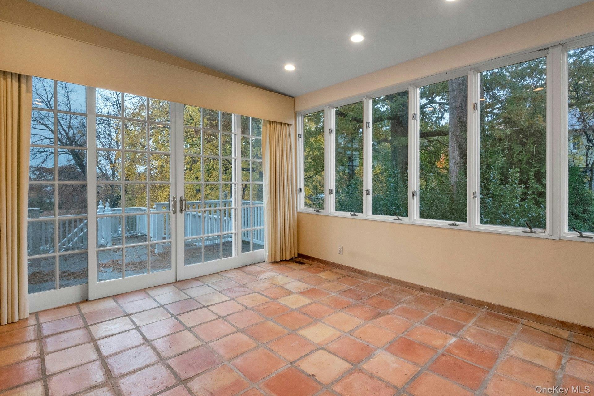 #9 photo, 733 Stuart Avenue, 纽约州 Mamaroneck , NY 10543