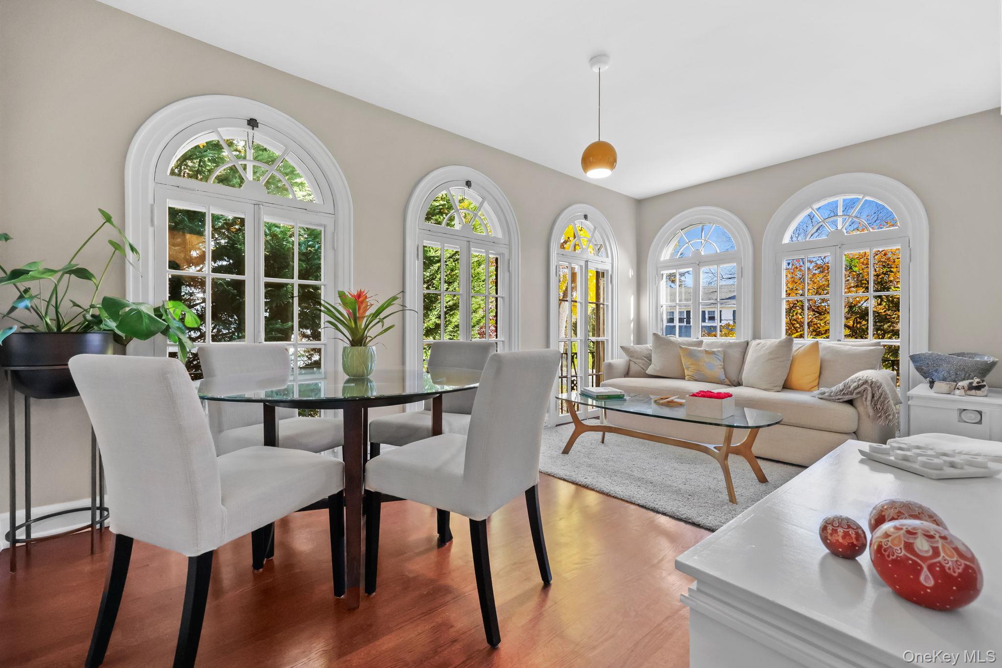 #10 photo, 16 Lyons Place, Larchmont , NY 10538