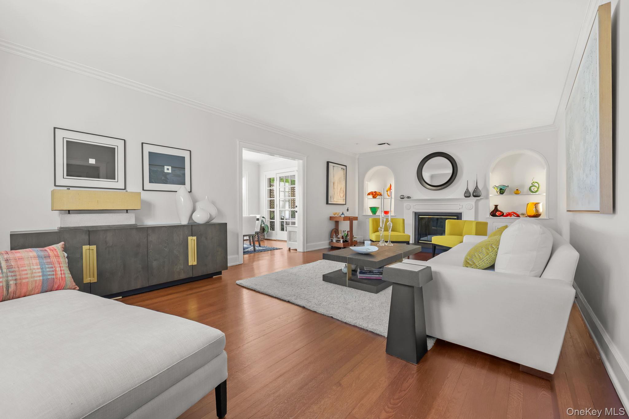 #11 photo, 16 Lyons Place, Larchmont , NY 10538