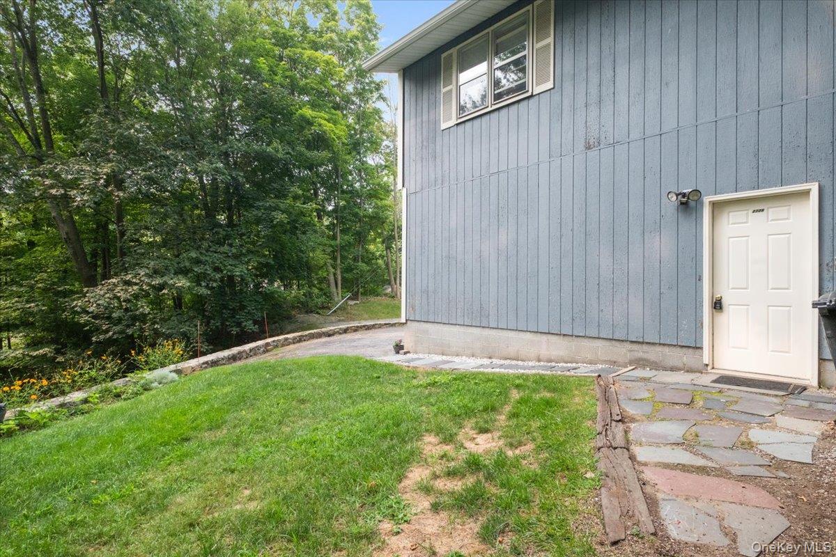 #16 photo, 272 Brewster Hill Road, Brewster , NY 10509