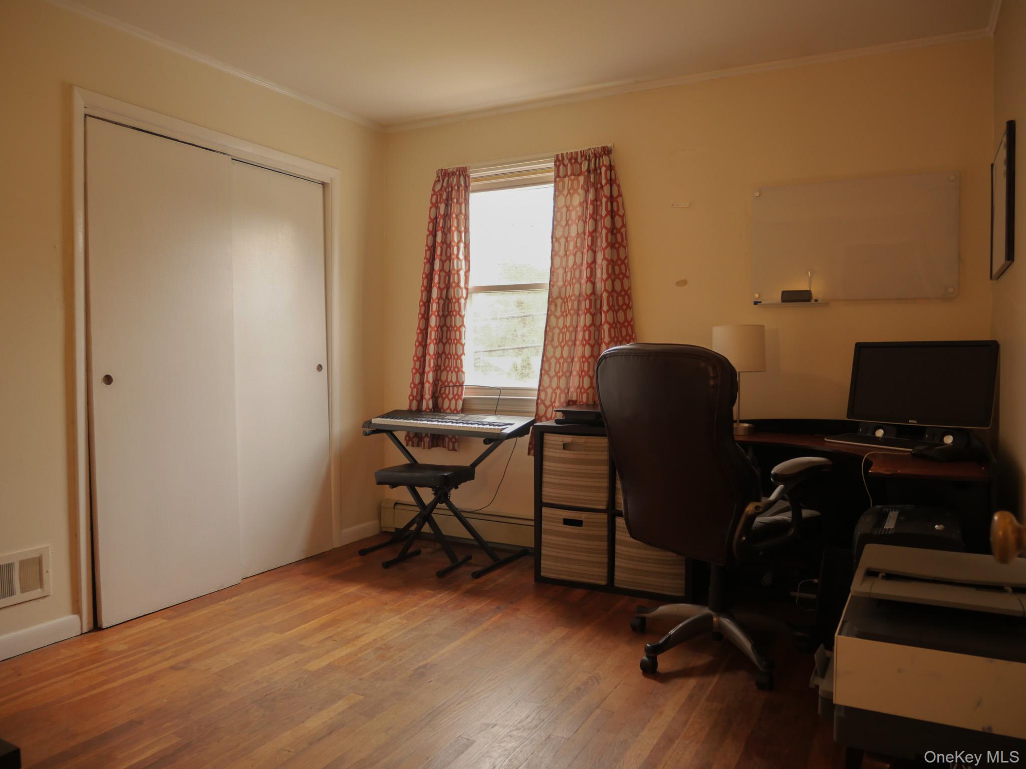 #10 photo, 50 Kent Road, White Plains , NY 10603