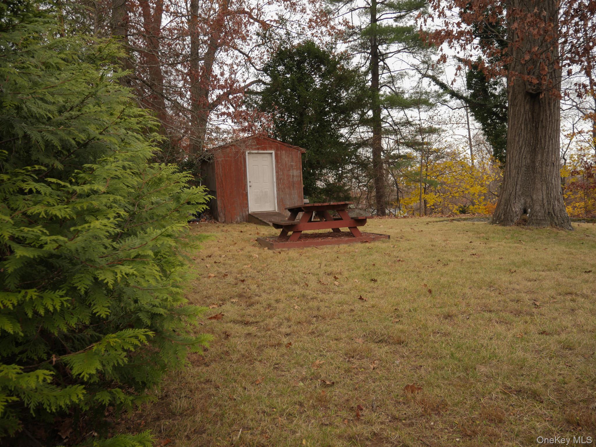 #11 photo, 50 Kent Road, White Plains , NY 10603