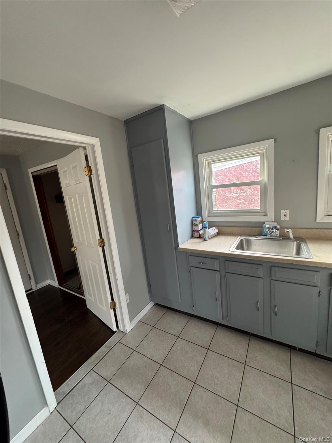 #3 photo, 19 Columbus Street, New Windsor , NY 12553