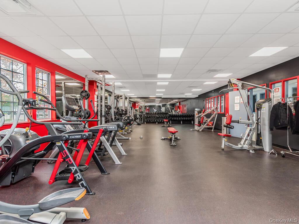 #3 photo, 169 Surf Drive, 브롱크스 Bronx , NY 10473