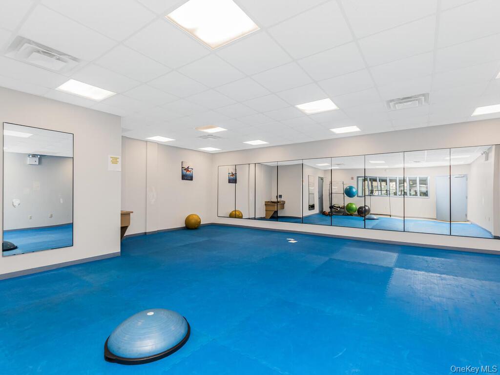 #4 photo, 169 Surf Drive, 브롱크스 Bronx , NY 10473