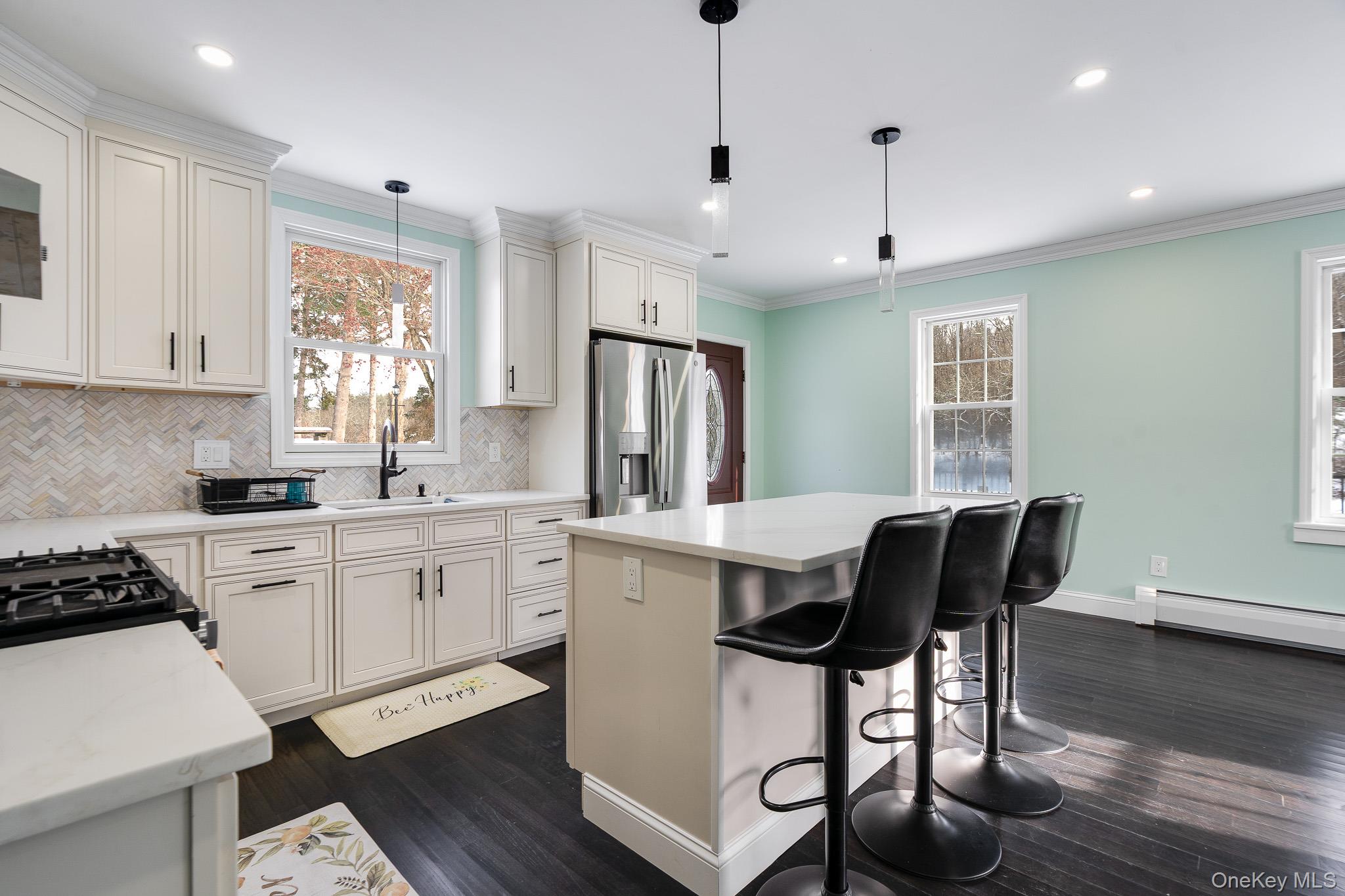 #14 photo, 104 S Quaker Lane, Hyde Park , NY 12538