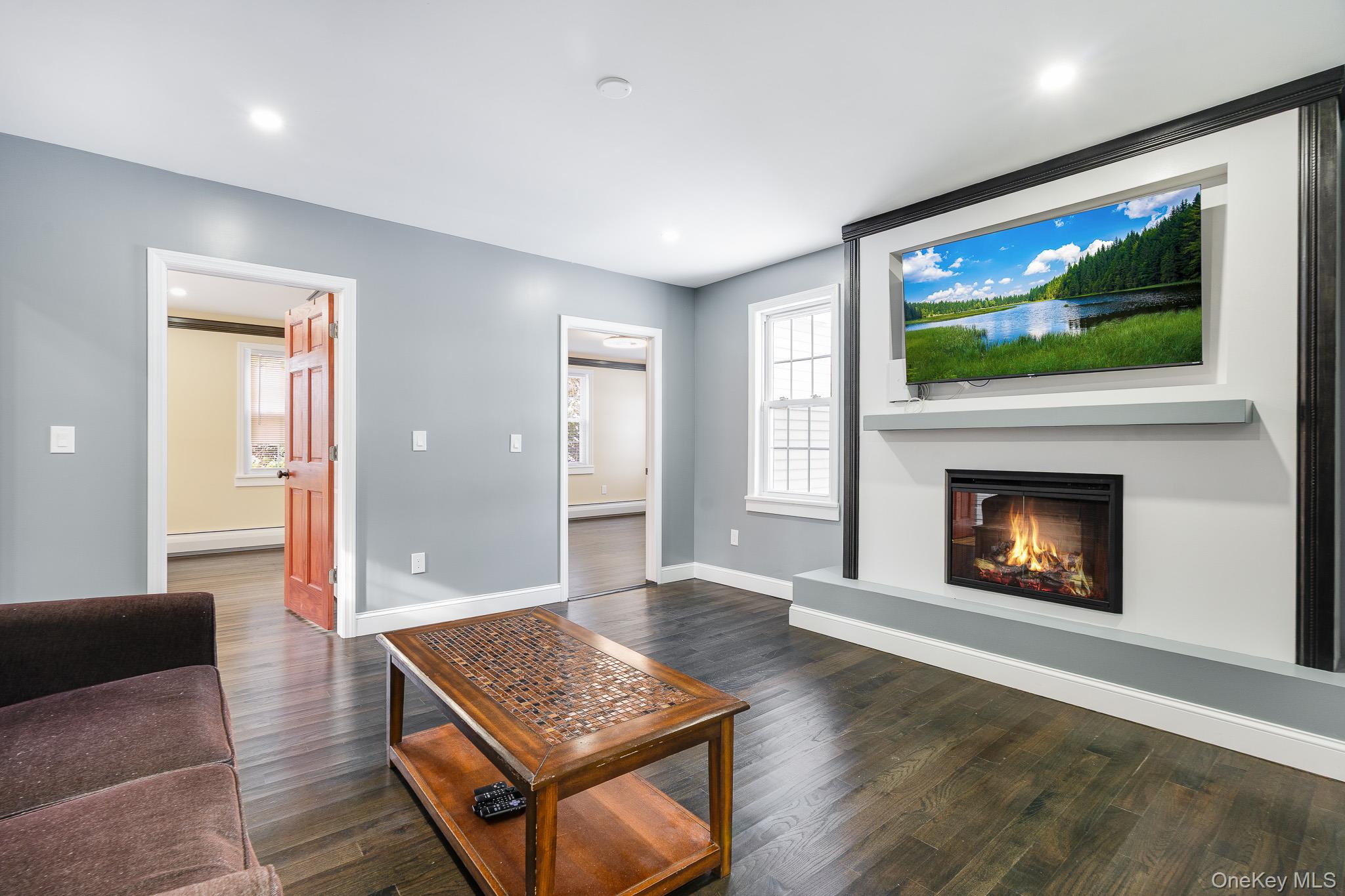 #15 photo, 104 S Quaker Lane, Hyde Park , NY 12538