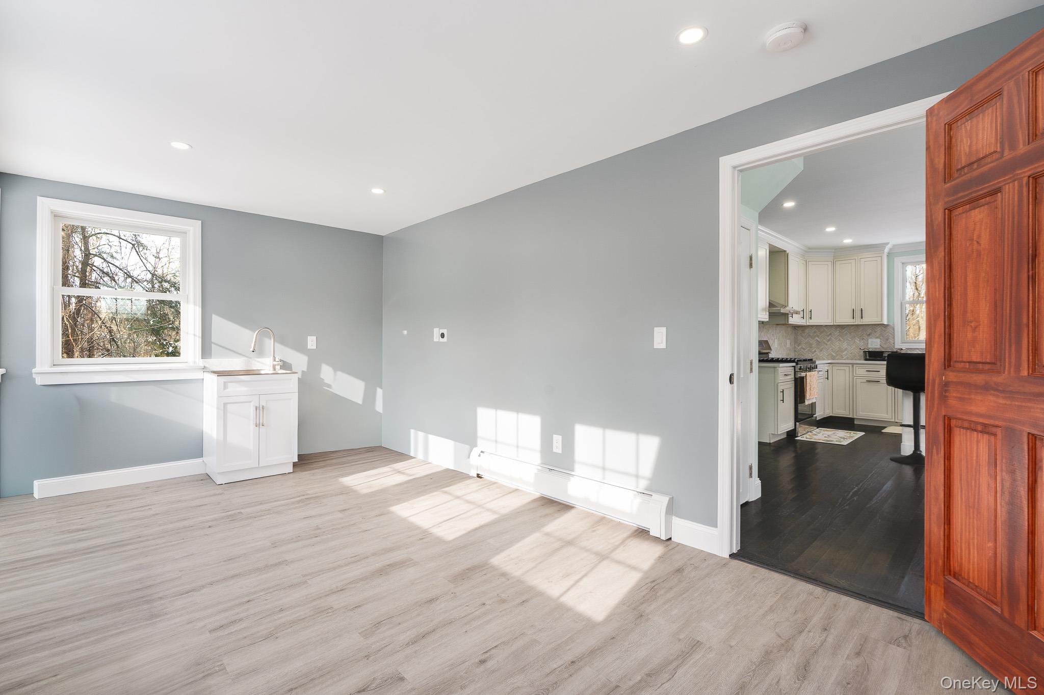 #8 photo, 104 S Quaker Lane, Hyde Park , NY 12538