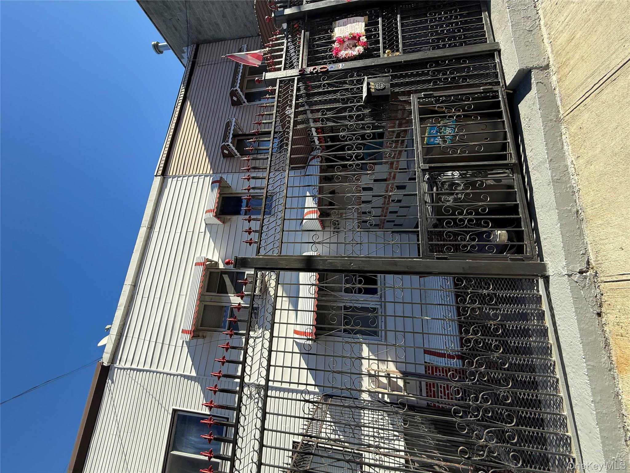 #1 photo, 950 Rev James Polite Avenue, 브롱크스 Bronx , NY 10459