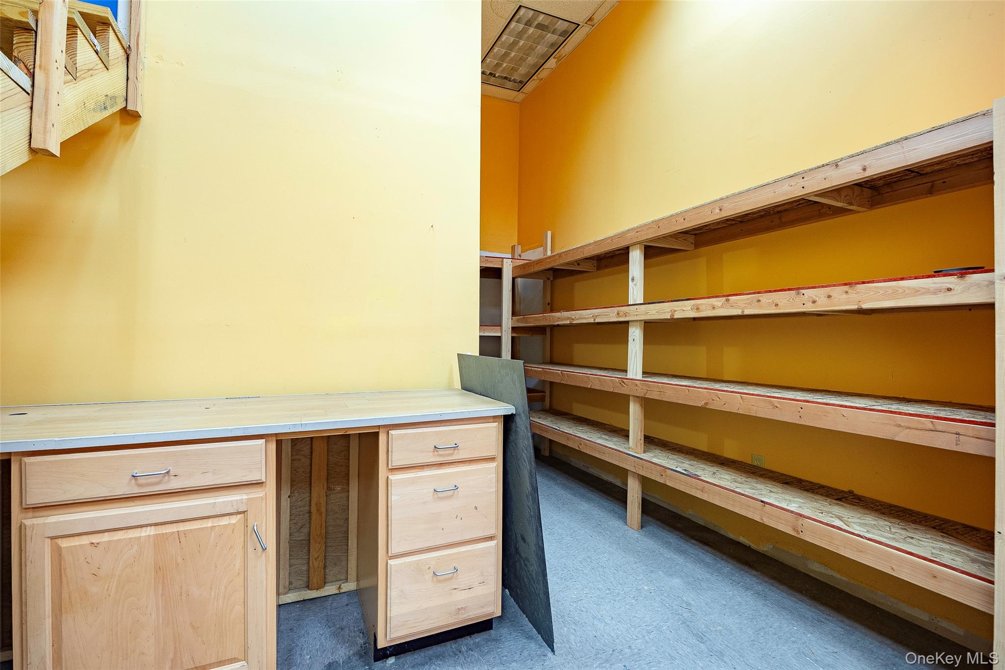 #11 photo, 165 S Plank Road, Newburgh , NY 12550