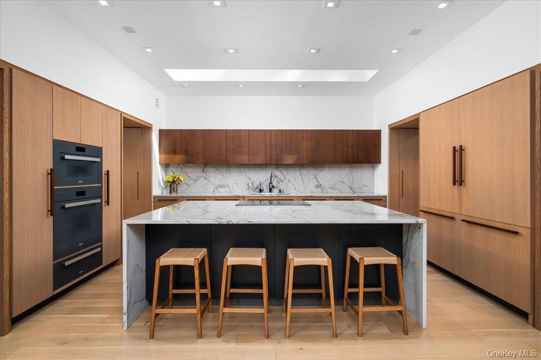 #6 photo, 971 Fenimore Road, Larchmont , NY 10538