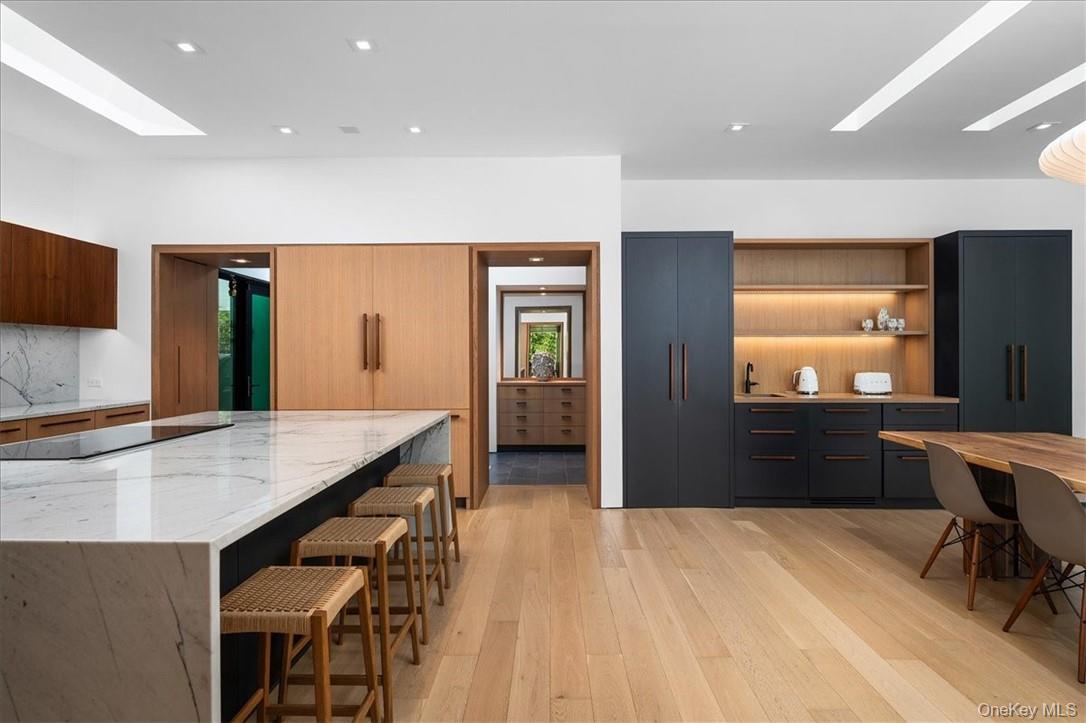 #7 photo, 971 Fenimore Road, Larchmont , NY 10538