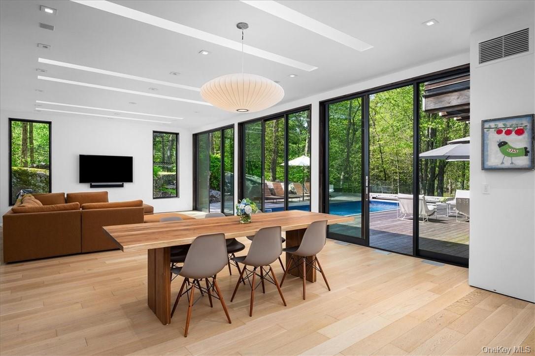 #9 photo, 971 Fenimore Road, Larchmont , NY 10538