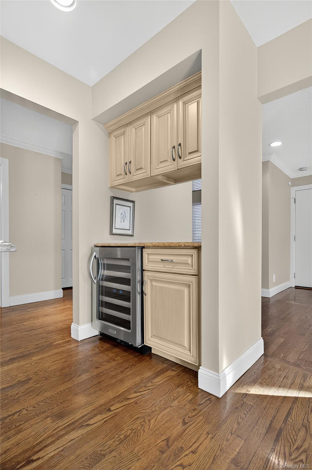 #18 photo, 7 Meadowood Drive, Jericho , NY 11753