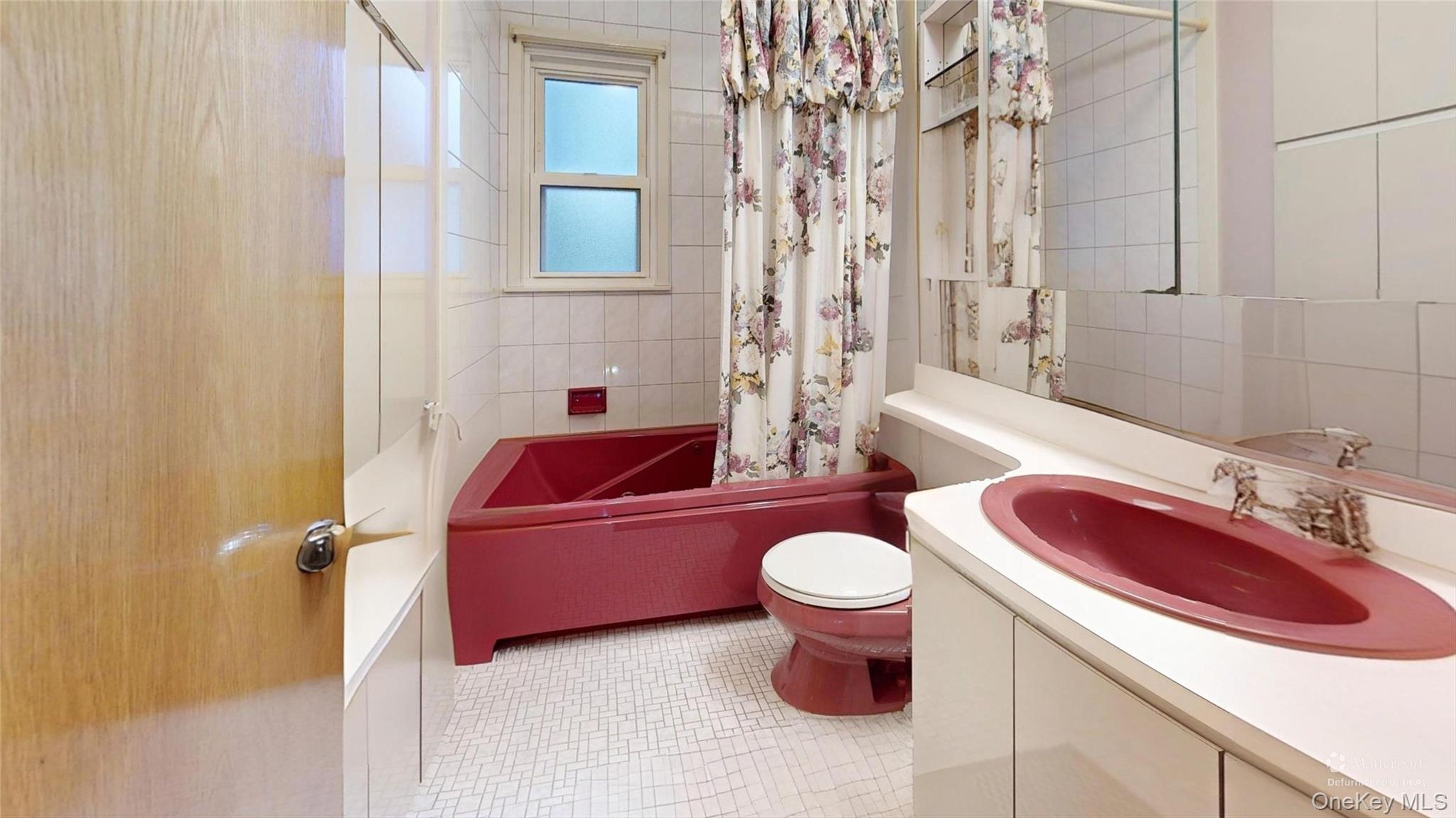 #12 photo, 120 Barrymore Boulevard, Franklin Square , NY 11010