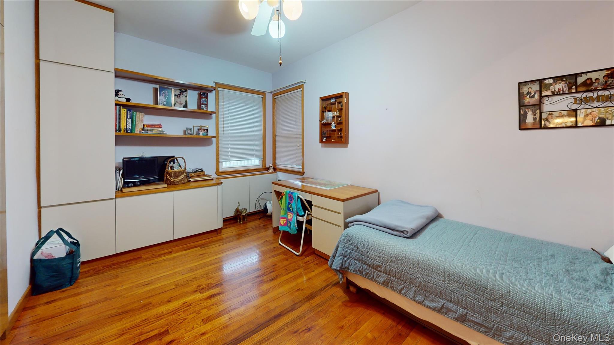 #15 photo, 120 Barrymore Boulevard, Franklin Square , NY 11010