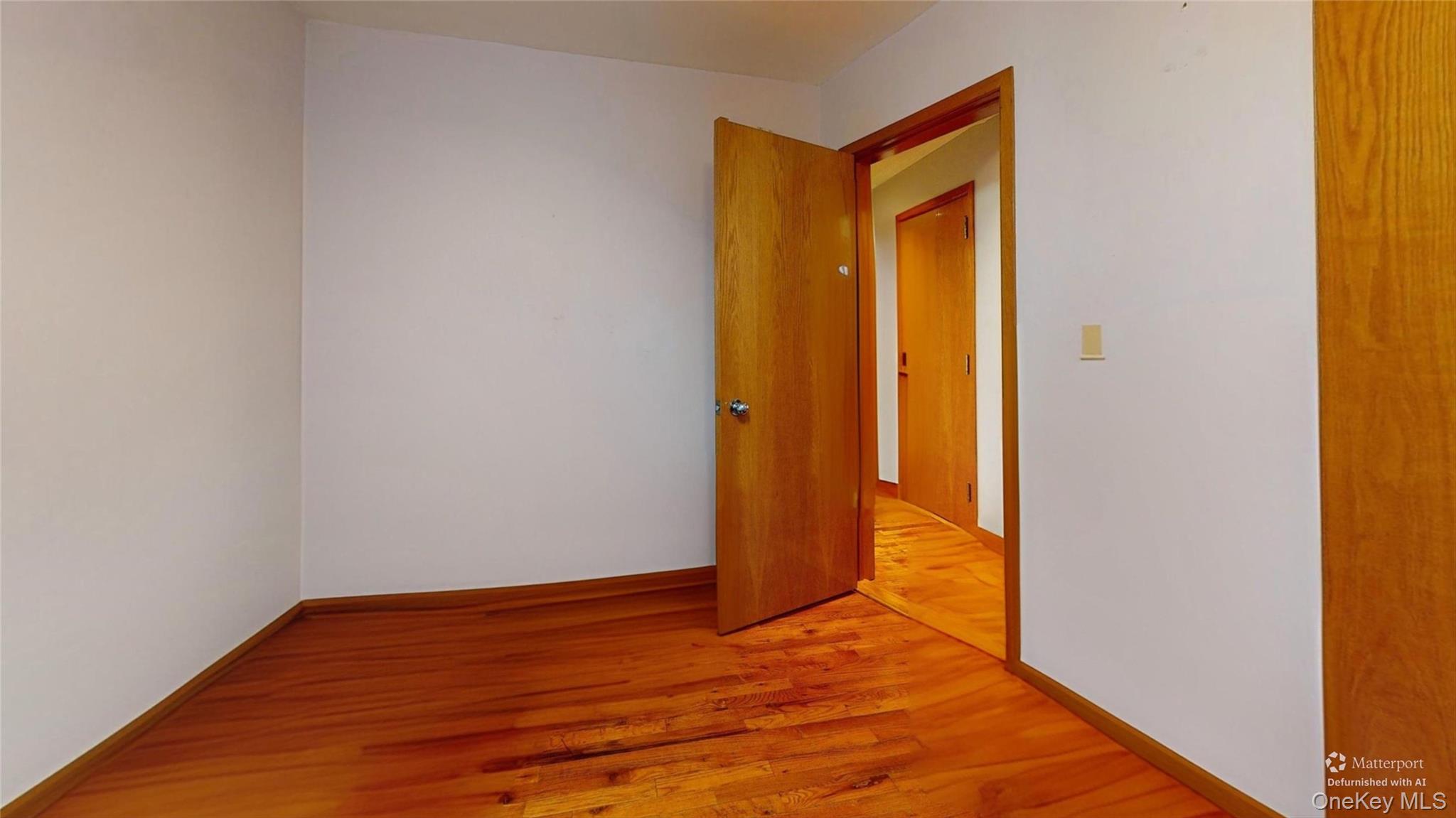 #18 photo, 120 Barrymore Boulevard, Franklin Square , NY 11010