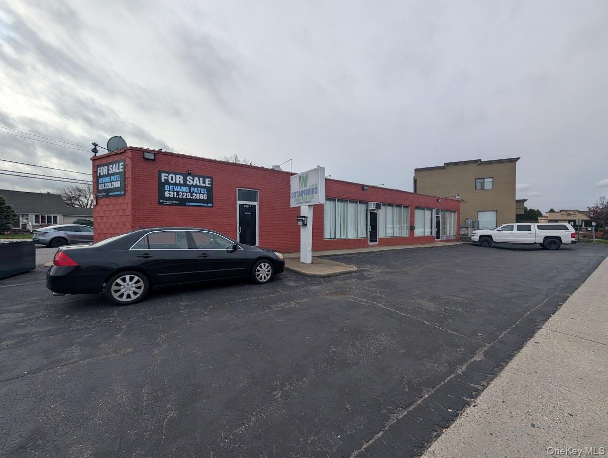 #10 photo, 900 Route 109, Lindenhurst , NY 11757