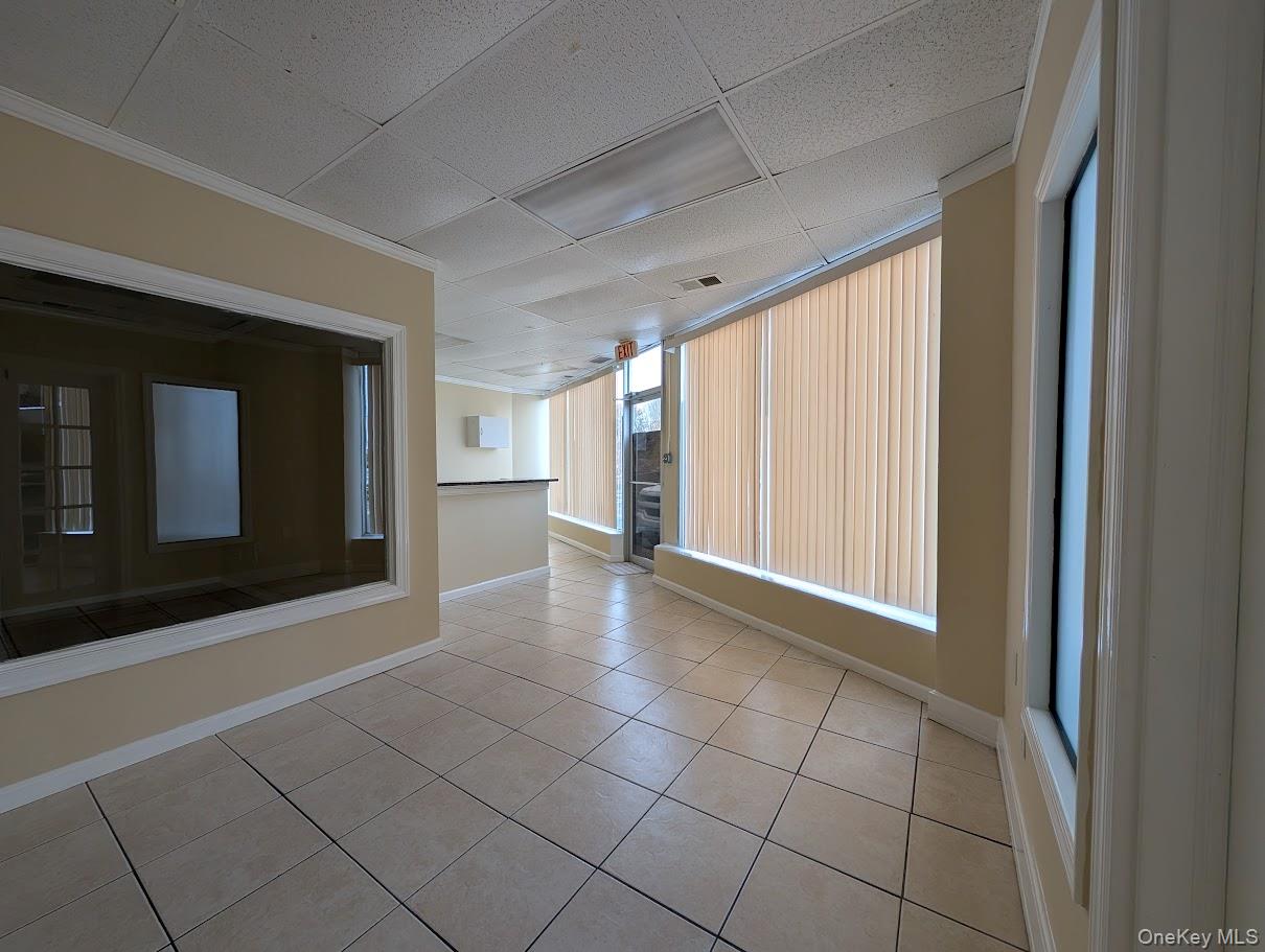 #16 photo, 900 Route 109, Lindenhurst , NY 11757