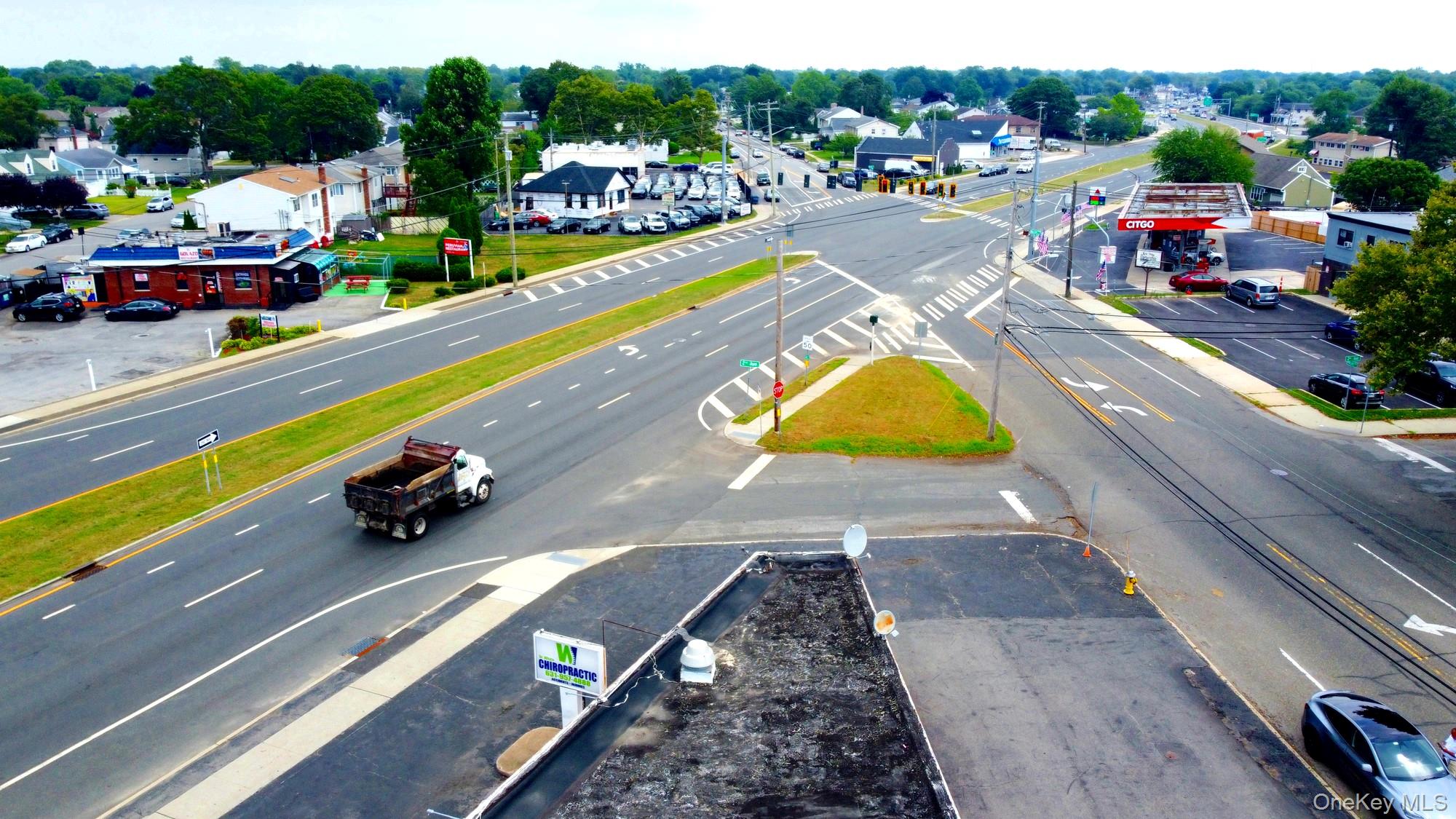 #3 photo, 900 Route 109, Lindenhurst , NY 11757