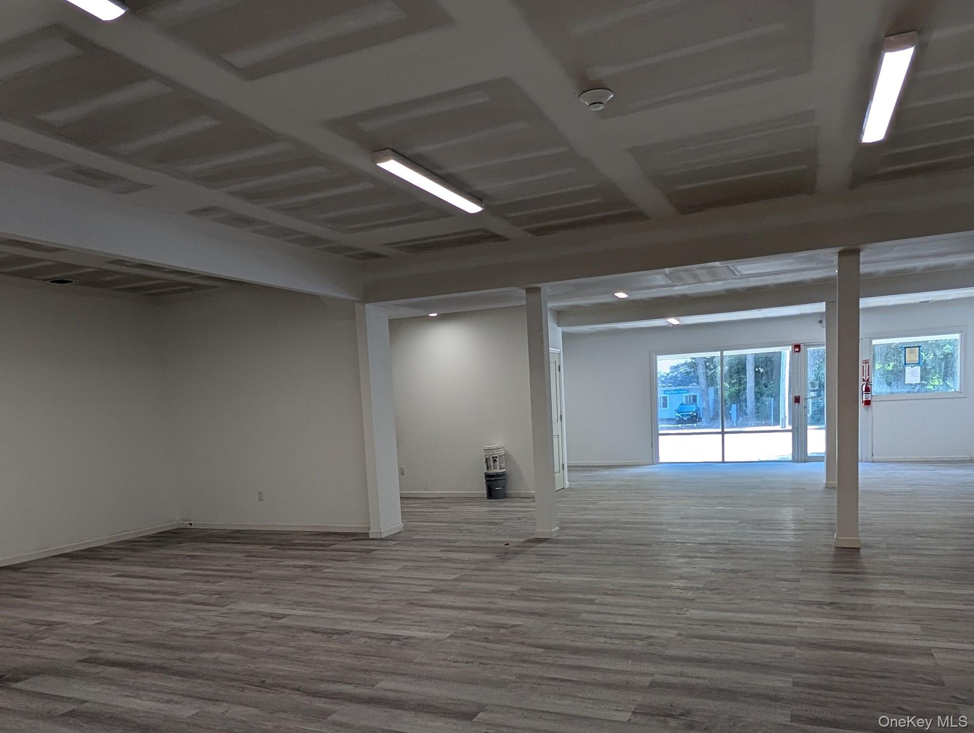 #6 photo, 567 Route 25A, 东长岛 Rocky Point , NY 11778