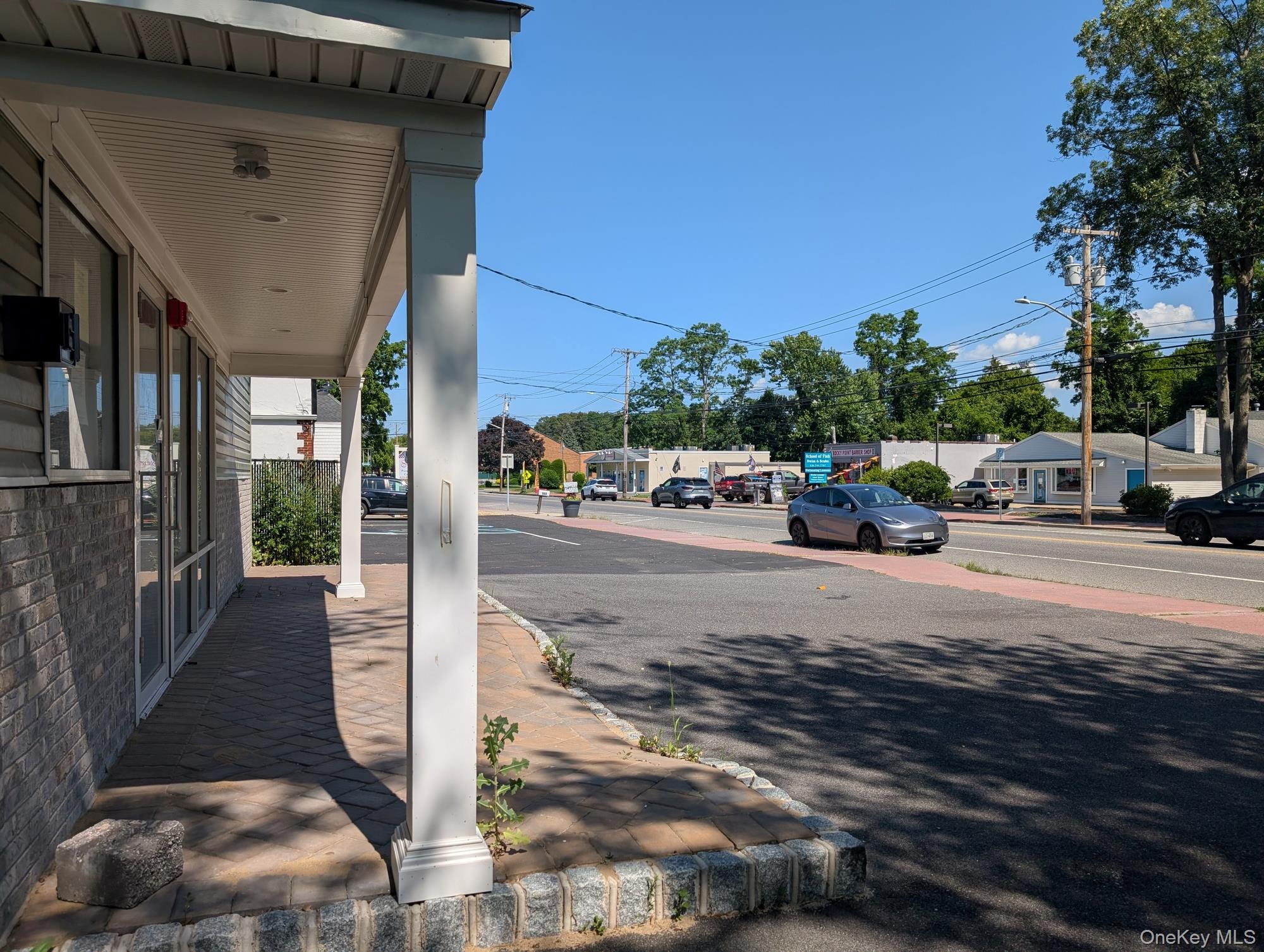 #9 photo, 567 Route 25A, 东长岛 Rocky Point , NY 11778