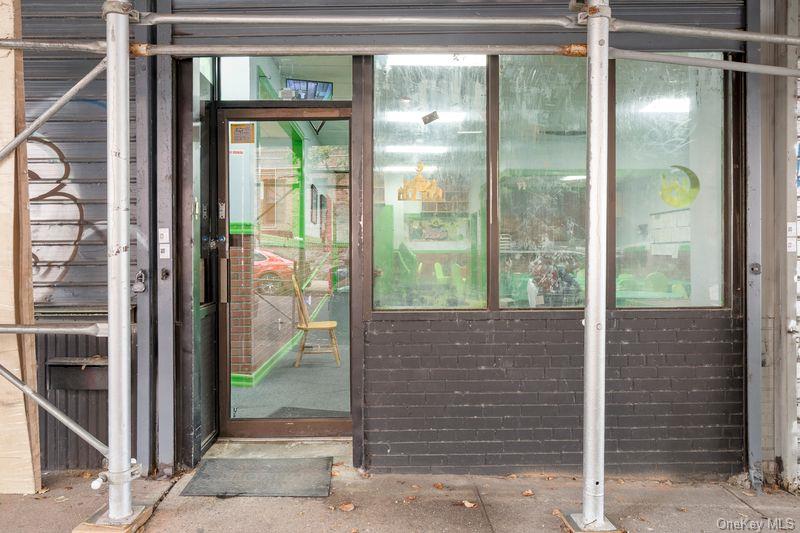 #2 photo, 2060 Wallace Avenue, Bronx , NY 10462