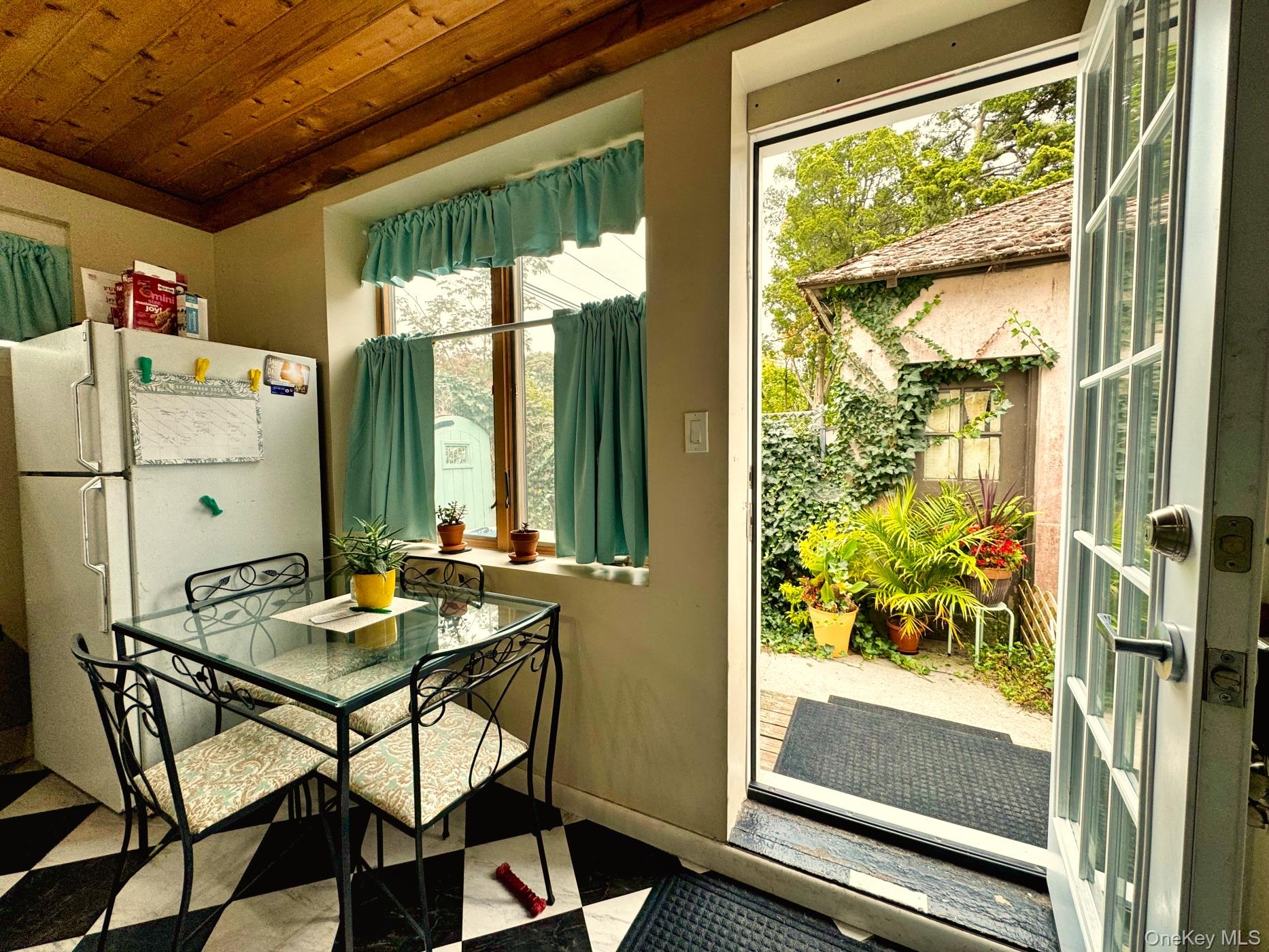 #8 photo, 34 Maple St. Maple Street, Islip , NY 11751