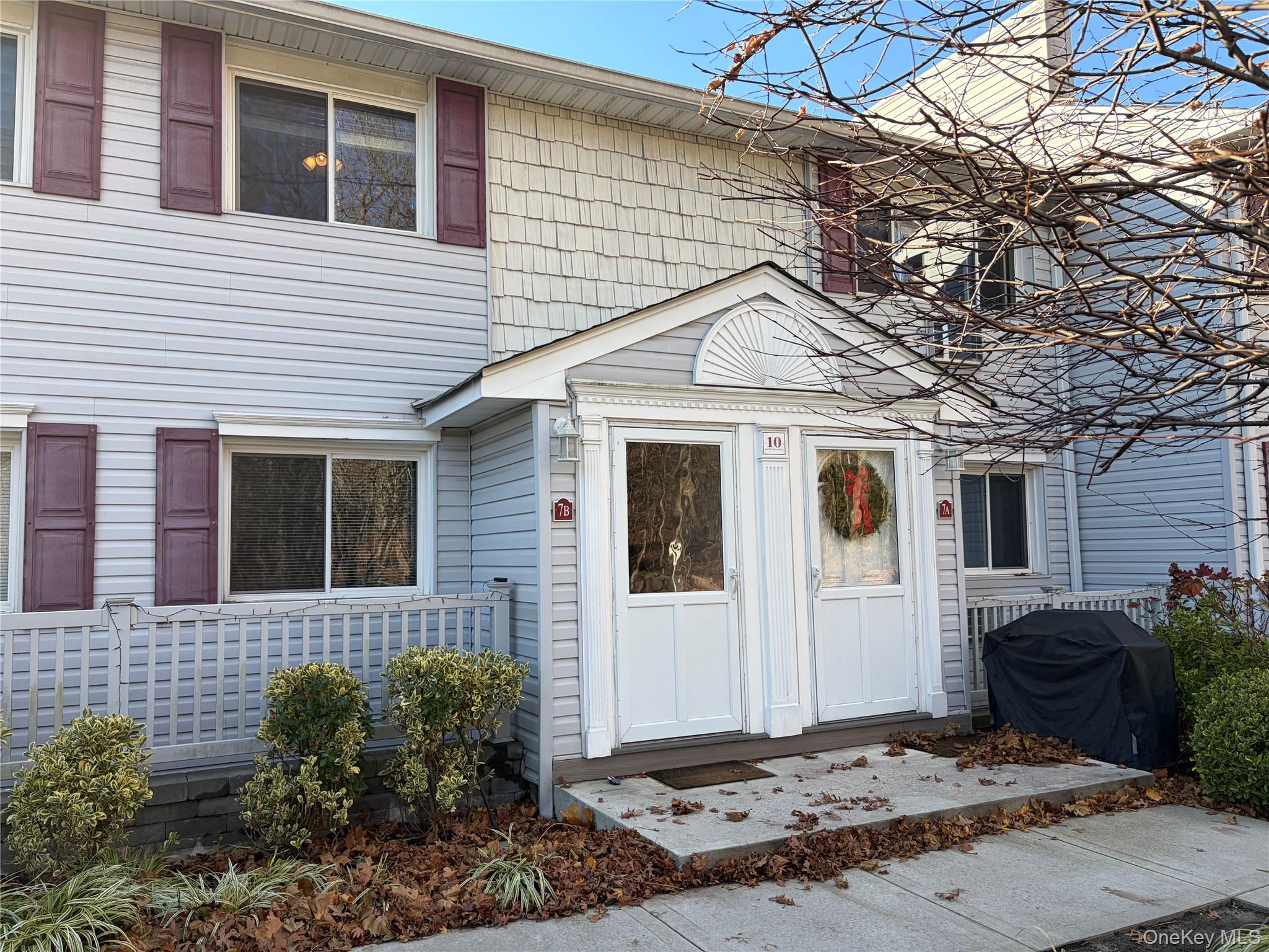 #10 photo, 10 Smithtown Blvd Blvd, מחוז סאפוק Smithtown , NY 11787