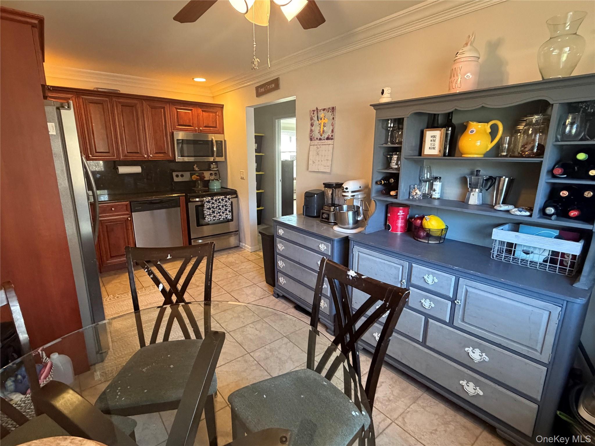 #4 photo, 10 Smithtown Blvd Blvd, מחוז סאפוק Smithtown , NY 11787