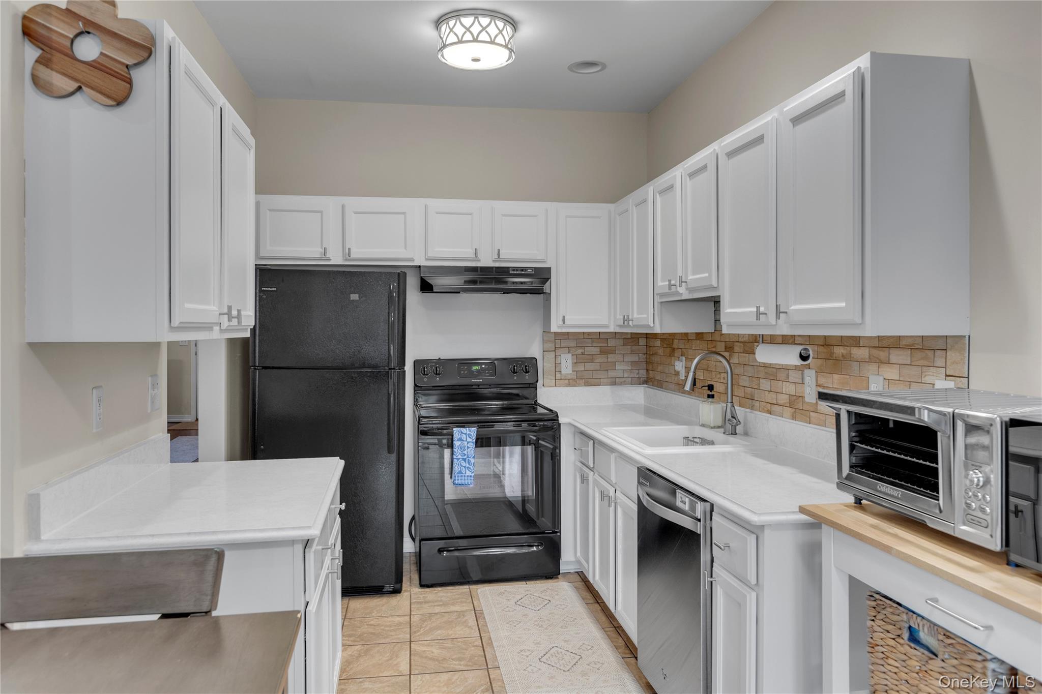 #7 photo, 32 Scarborough Drive, מחוז סאפוק Smithtown , NY 11787