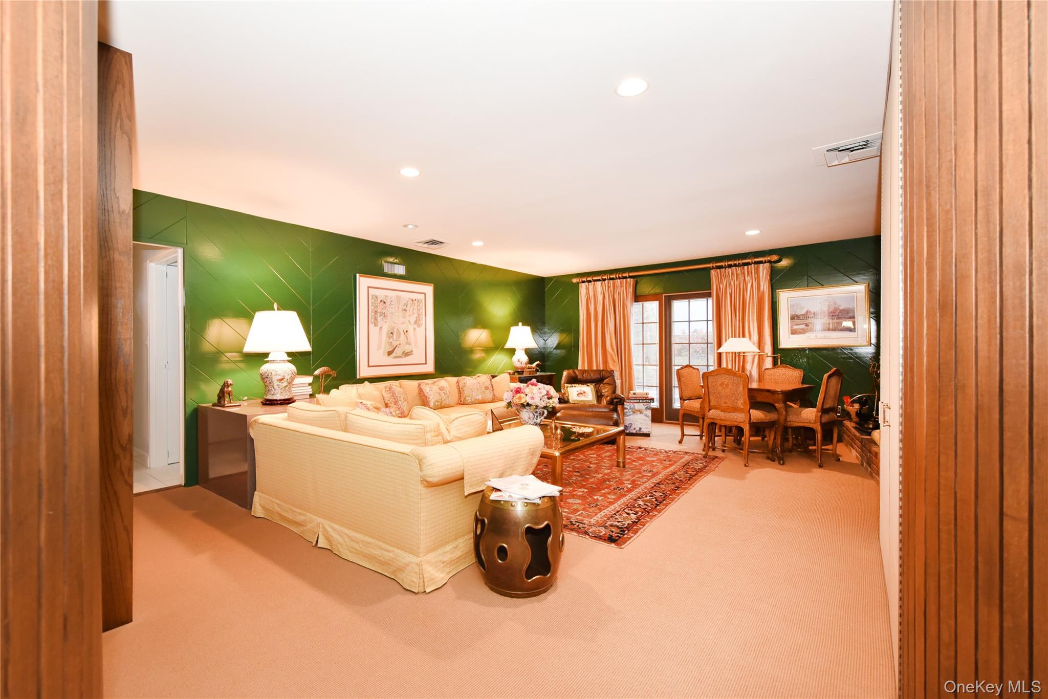 #17 photo, 11 Joy Drive, Manhasset Hills , NY 11040