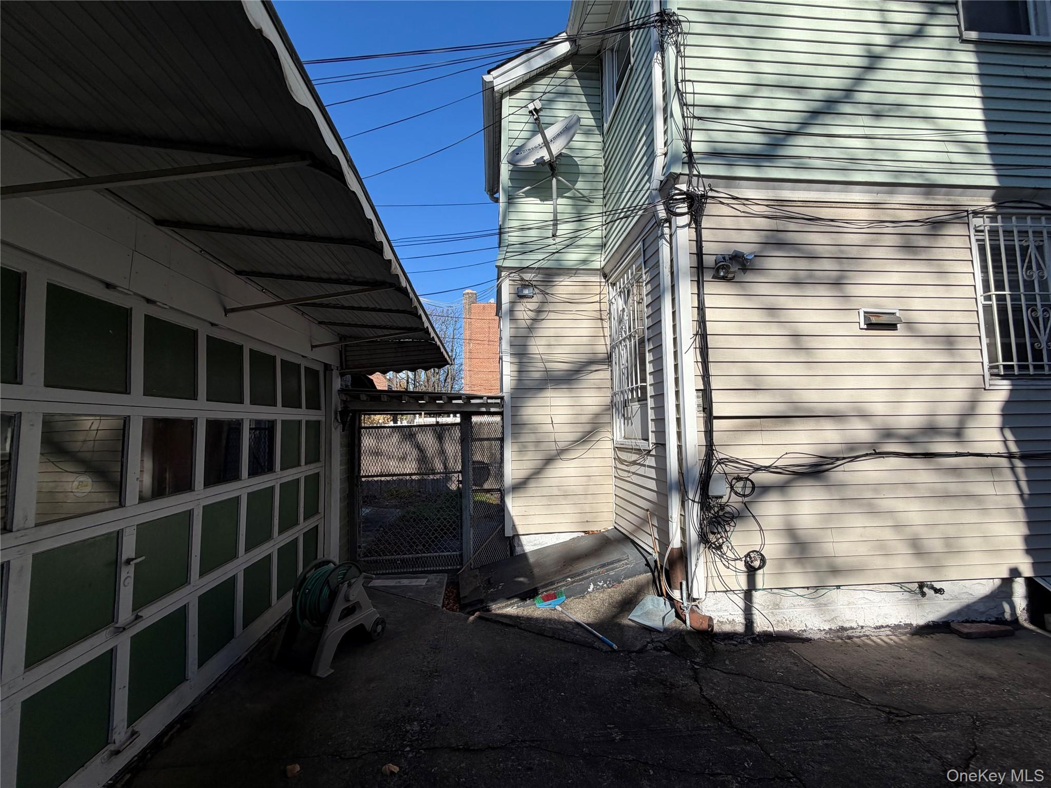 #8 photo, 40-36 69 Street, קווינס Woodside , NY 11377