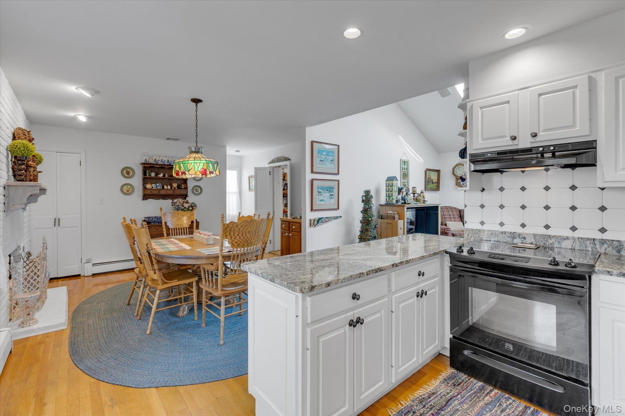 #8 photo, 85 Catherine Street, 롱 아일랜드 East Northport , NY 11731