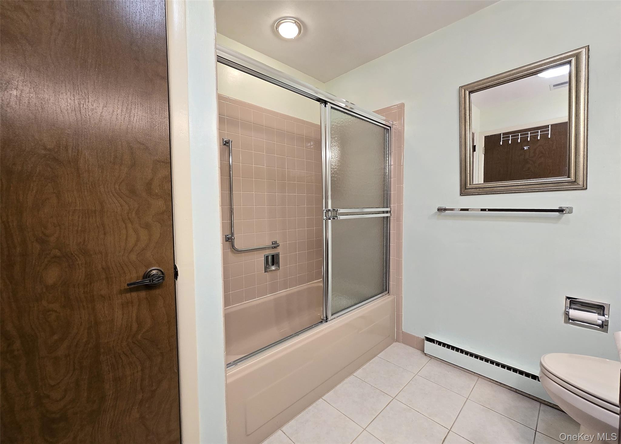 #17 photo, 289 Cardiff Court, 롱 아일랜드 Ridge , NY 11961