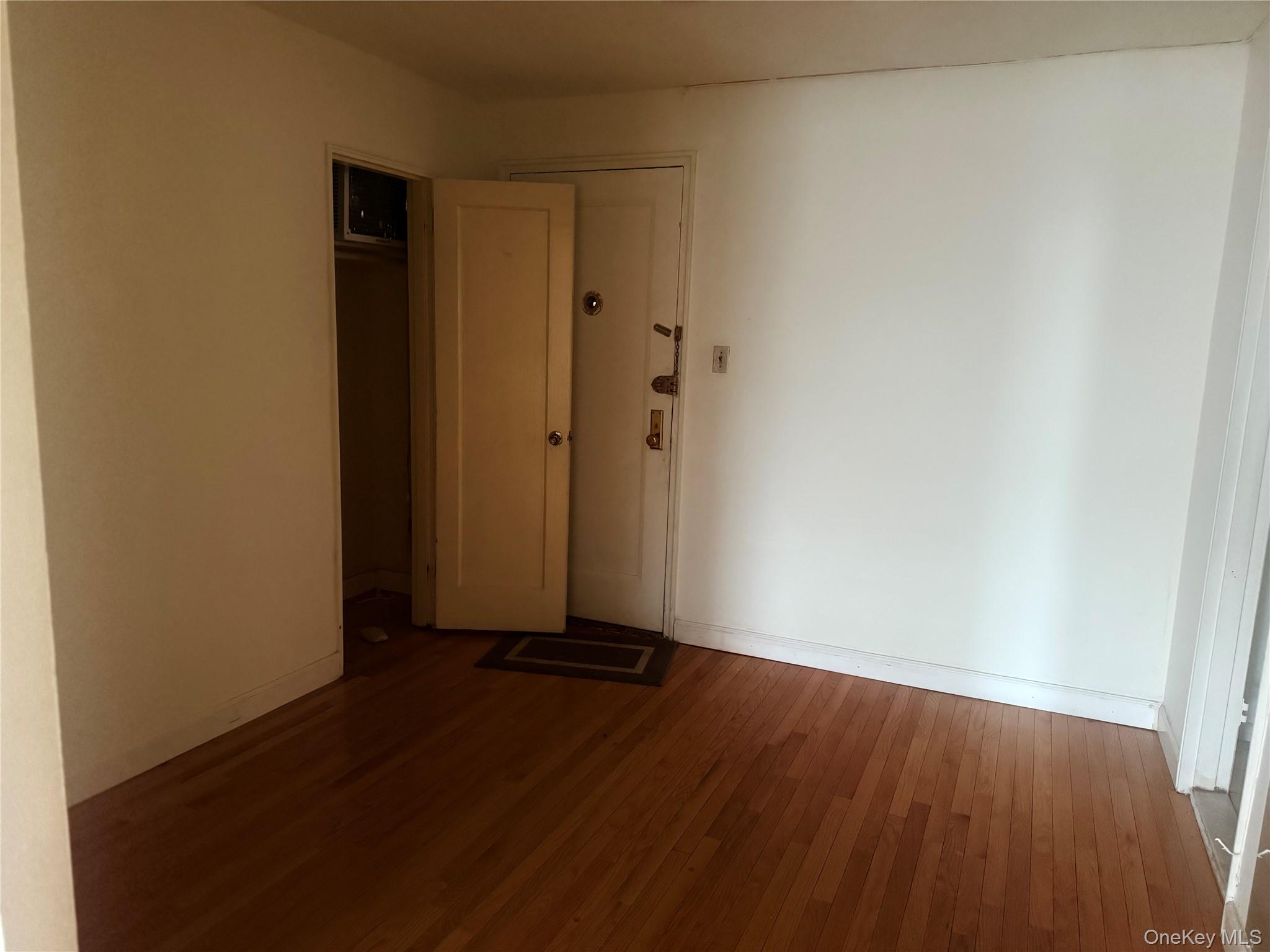 #11 photo, 147-14 84 Road, Briarwood , NY 11435