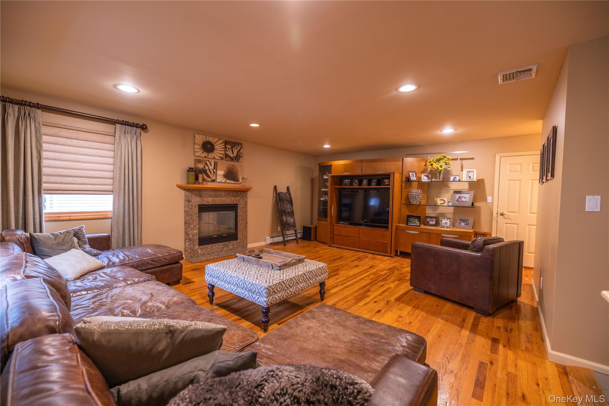 #13 photo, 2119 Rosemont Street, North Bellmore , NY 11710